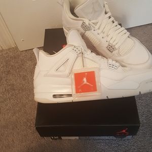 *SOLD* Jordan 4 Pure Money